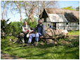 Hestebedg�rd - b�nke s�ttes op 30. april 2011